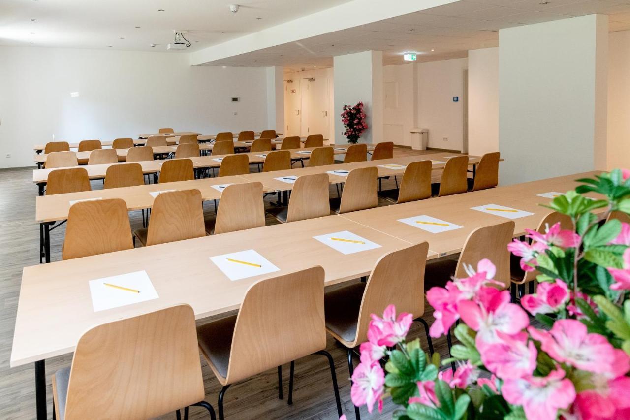 Boardinghaus Bayerwaldpark Aparthotel Landshut Exterior photo
